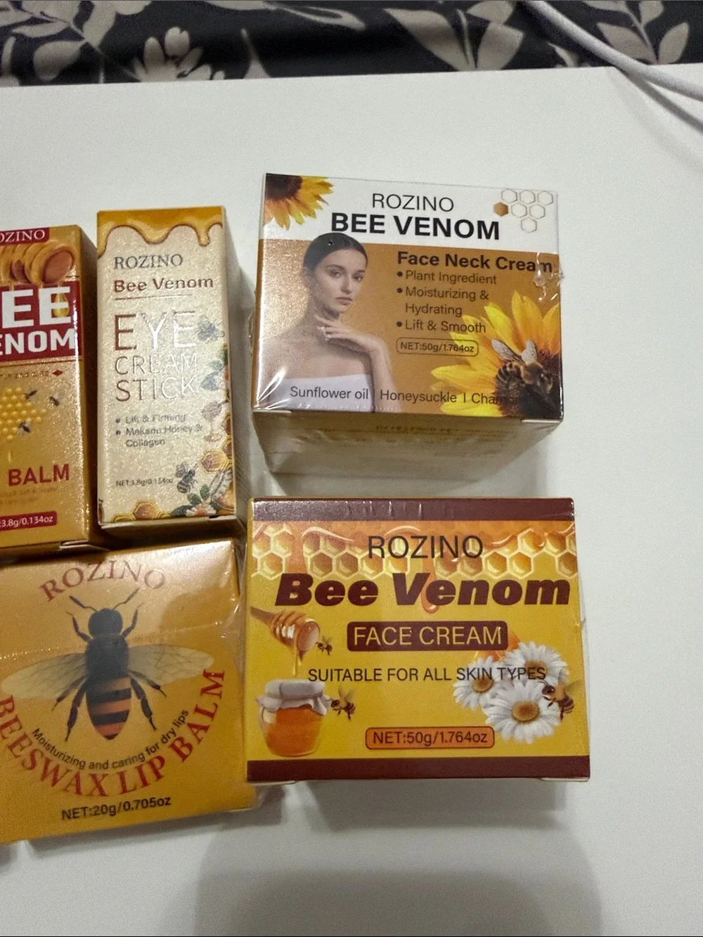 ROZINO Bee Venom Skincare Bundle 10-Piece Set Face Body Hair & Lip Care NWT